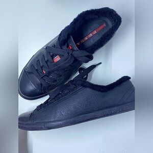 Prada woman’s sneakers size 6